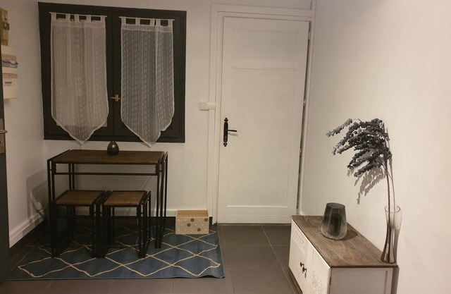 Ruhiges unabhängiges Zimmer