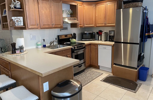 Quiet in-law apartment located near Portland, beaches, lighthouses
