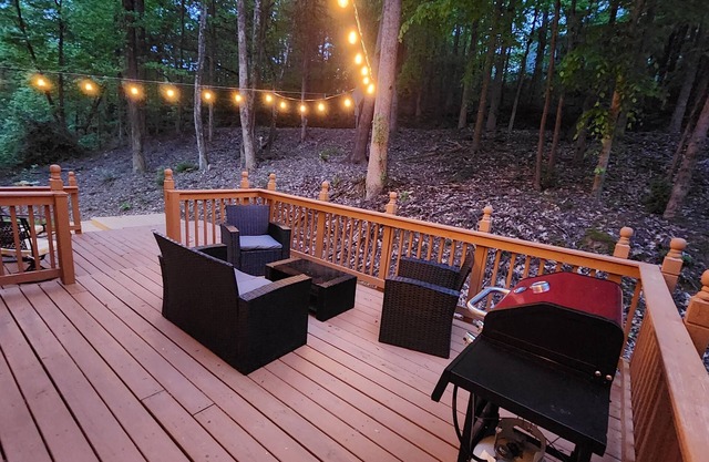 Quiet Lake House 5 Min from Clemson University