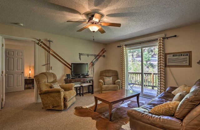 Quiet Lead Condo with Balcony - 5 Mi to Ski Lifts!