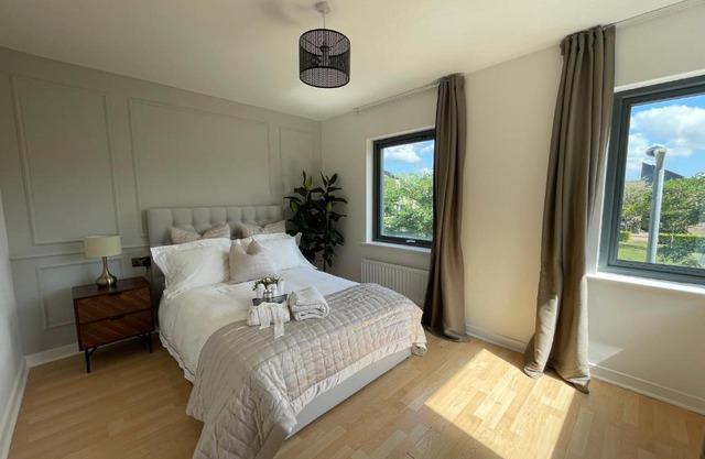 Quiet Luxe Home with GYM and Free Parking