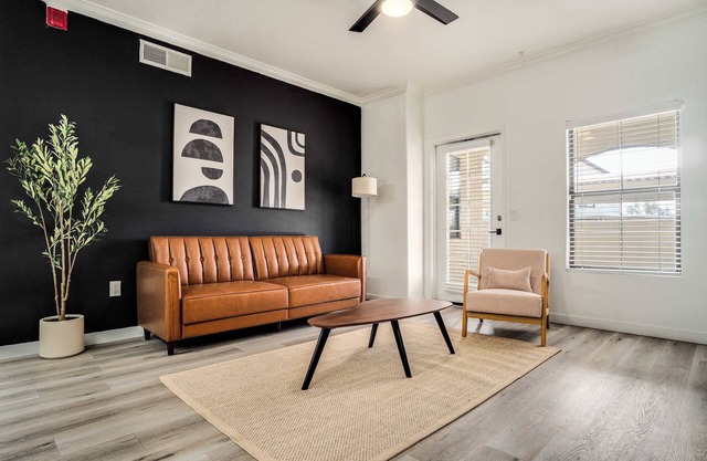 Quiet Modern 2BR Pickleball, Pool, Parking, Gym 03