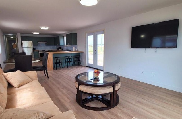 Quiet, Modern & Spacious Home with Yard