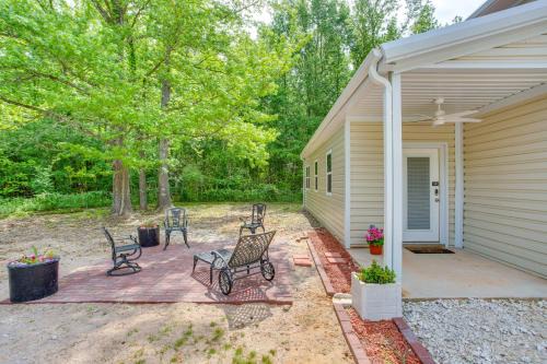 Quiet Mount Vernon Escape Fish, Hike and Unwind!