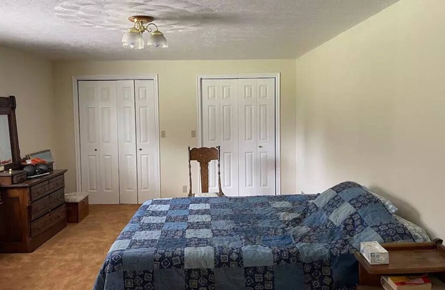 Quiet neighborhood centrally located beautiful space