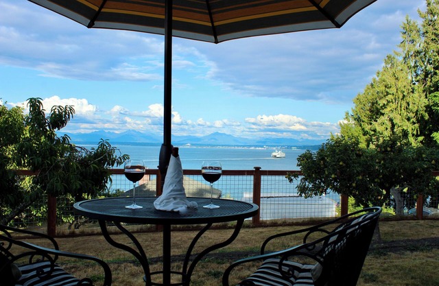 Quiet, Private, Clean, Spectacular View