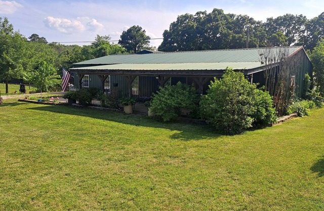 Quiet ranch style home near White, Norfork, and Buffalo Rivers