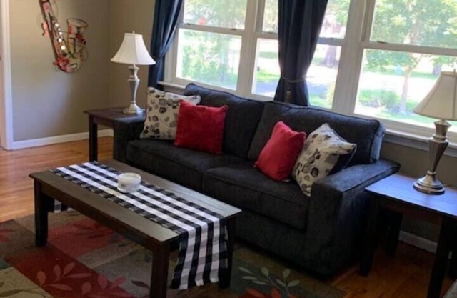Quiet three bedroom home in safe neighborhood short drive to Frankenmuth