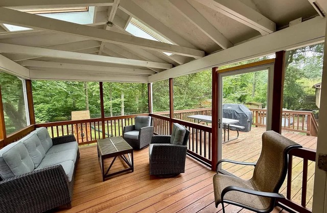 Quiet Waters Family Home 4BR Sleeps 8