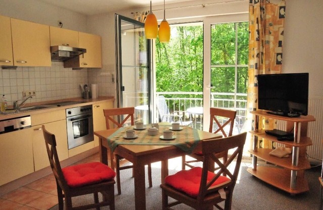 Ruhig gelegene Wohnung m. Blick ins Grüne, nur wenige Minuten zum Wald u. Strand