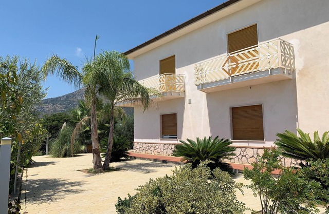 Ruhig gelegenes 50m2 Ferienhaus, 5min zum Sandstrand, günstig für 4 Personen