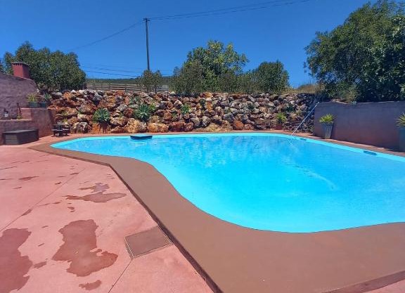 Quinta do Baquenéu- Sitio das Cortes
