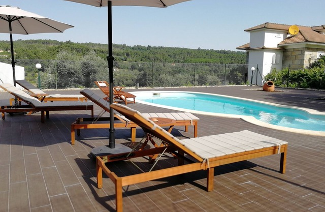 Quinta do Malhô mit Pool und Tennisplatz