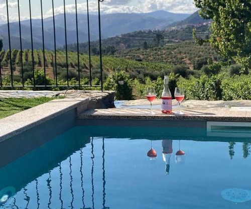Quinta do Monte Travesso - Country Houses & Winery