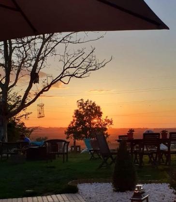 * Quinta Do Pôr do Sol *