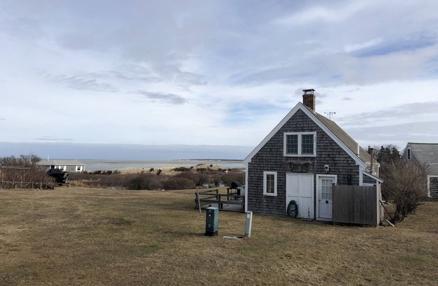 Blick auf Sandy Neck und Privatstrand nur wenige Schritte entfernt!
