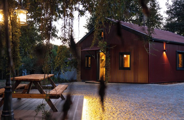 Quintinha do Varoso - Little Red Cottage House