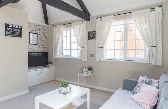 Quirky apartment in Lansdown