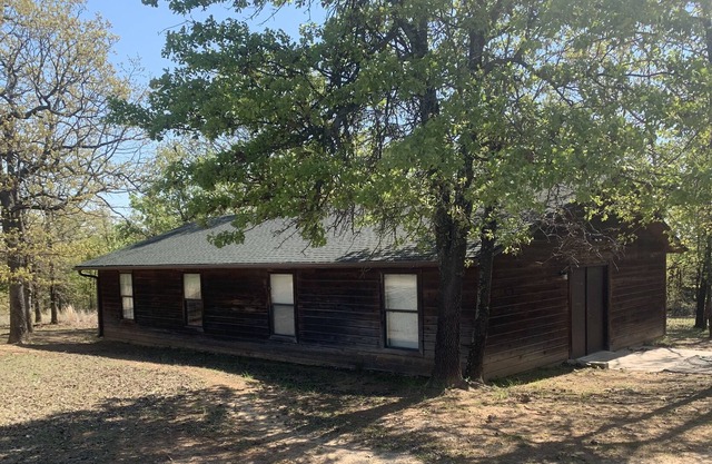 Quite property off Route 66 on Stroud Lake