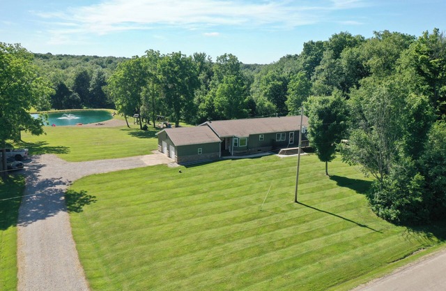 R&R's Relaxing pond oasis