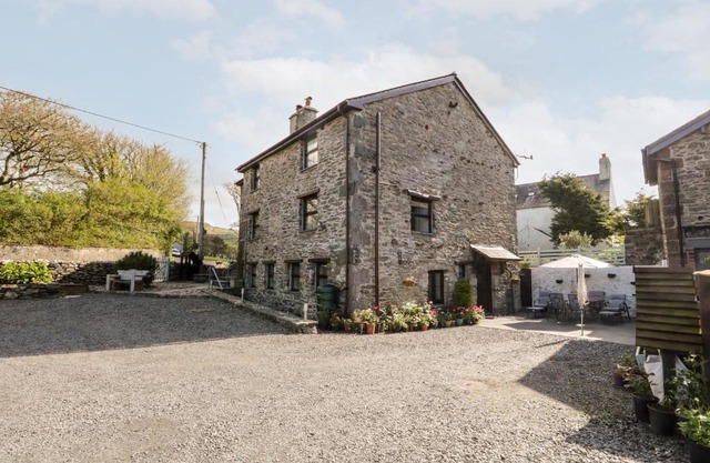 Raceside Cottage