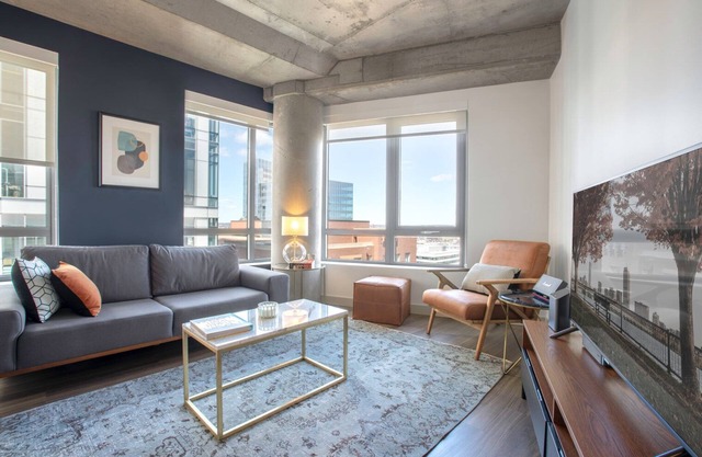 Rad Kendall Square 1BR w/ Gym, W/D by MIT, MGH & River