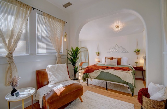 Radiant Historic Downtown Home I Lots of Light I Covered Parking