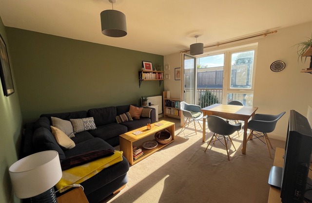 Radiant & Homey 1BD Flat, Hither Green!