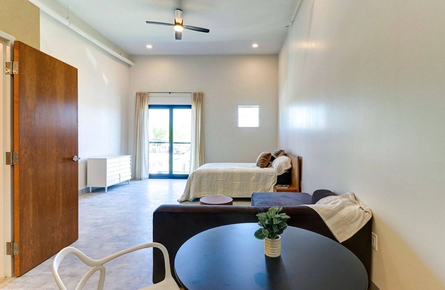Radiant Studio on the Northshore