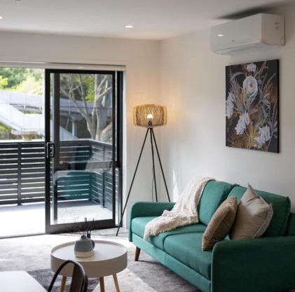 Rainey Lane Delight 2BR Escape