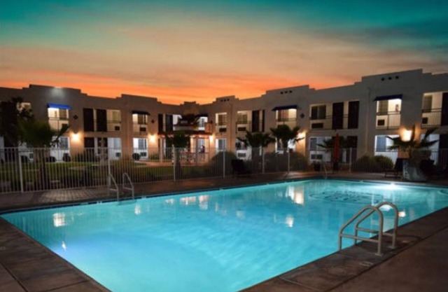 Ramada by Wyndham Kingman