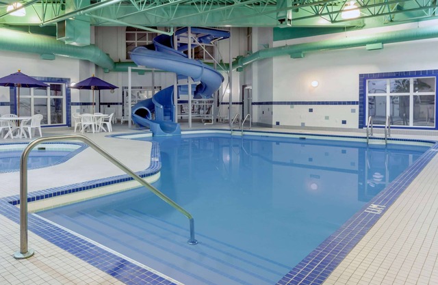 Ramada by Wyndham Weyburn