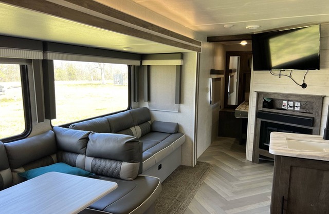Beach Glamping in a beautiful camper!