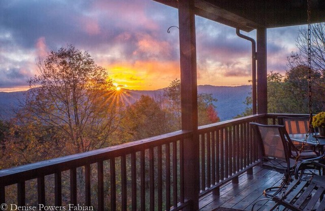 Ranch Home w/ Rolling Hill Views & Hot Tub
