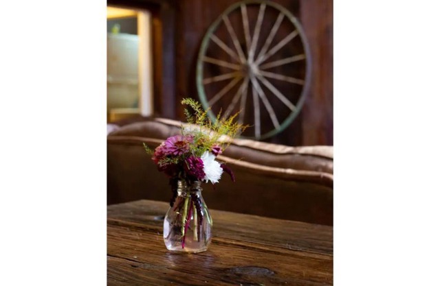 Ranch House #2 2BR- Farm Tours- Near Crater Lake
