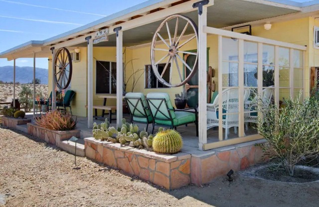 Ranch house + casita with private hot tub, pool, outdoor living, & scenic views