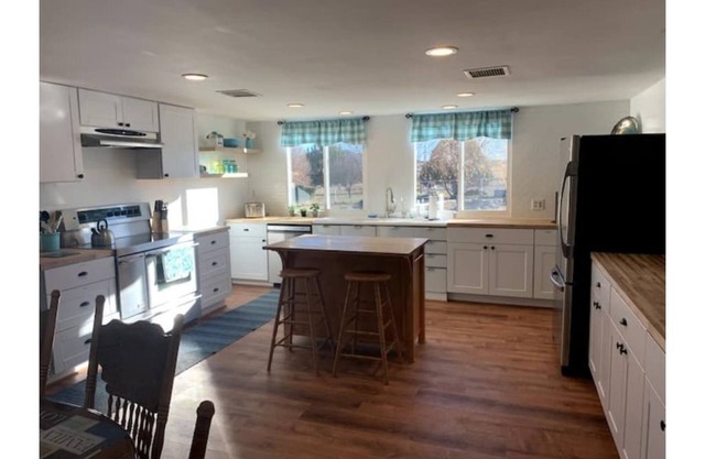 Ranch style country 4 bedroom 2 bath home
