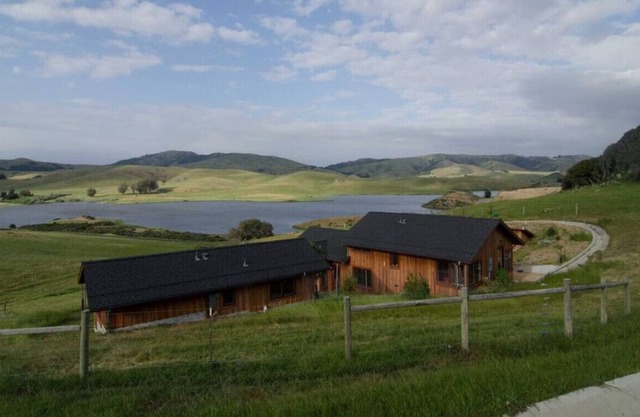 Modernes Ranchhaus - privat und friedlich