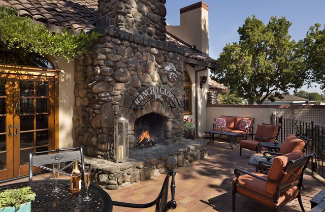 Rancho Caymus Inn