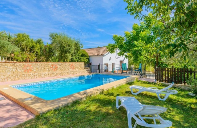 Rancho La Palma Prado del Rey by Ruralidays