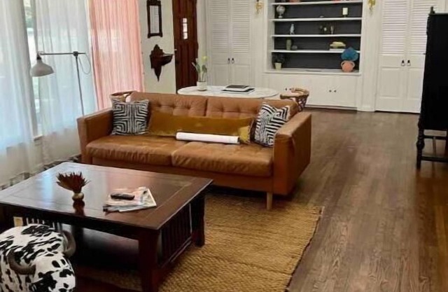 Rancho Plateado: Spanish Ranch under the Oaks