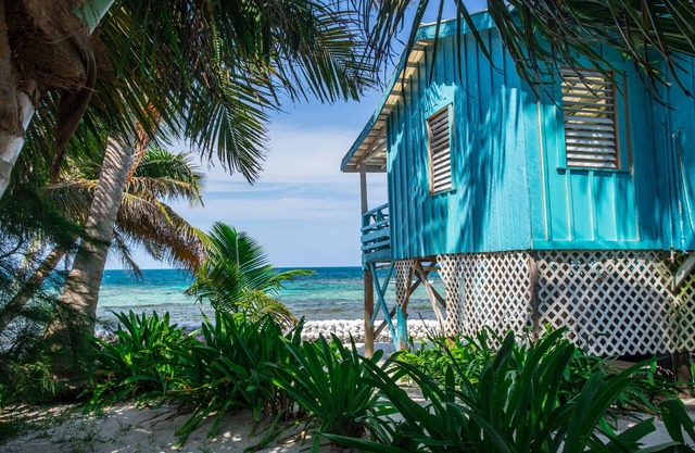 Ranguana Caye Cabanas