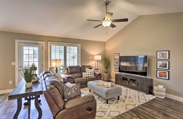 Rapid City Home w/ Patio < 5 Mi to Downtown!