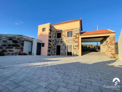 Raposeira Country House