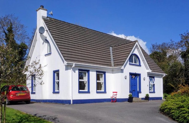 Rathmullan Cottages No.3 - free wifi, pet friendly
