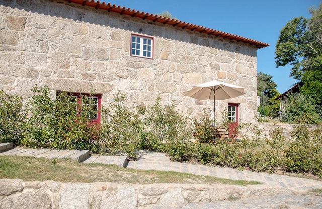 Recantos im Dorf Portela