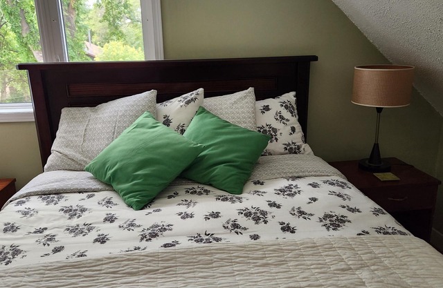 Recently renovated home just a 7 minute walk from the St Boniface Hospital.