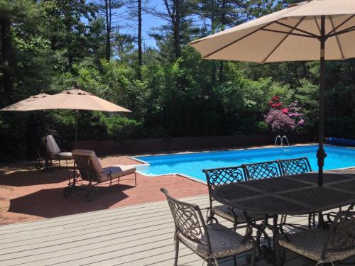 Recently Renovated, Inviting Home in Quiet Location