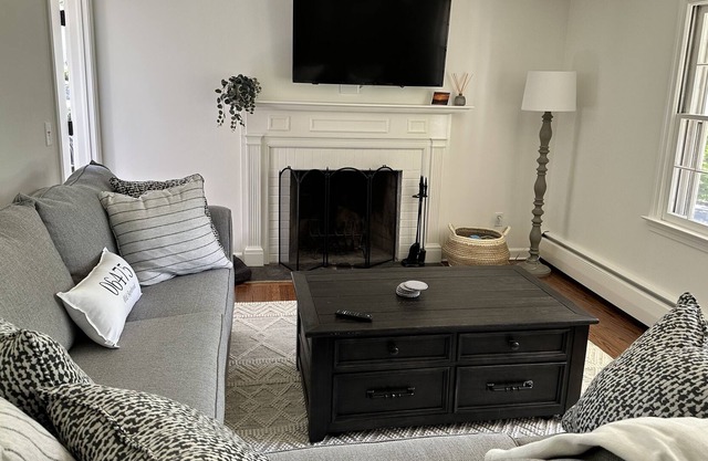 Recently Updated, Old Saybrook Beach Cottage
