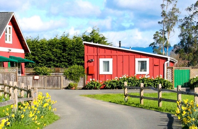 Red Barn Cottage, eine Welt weg im historischen viktorianischen Ferndale